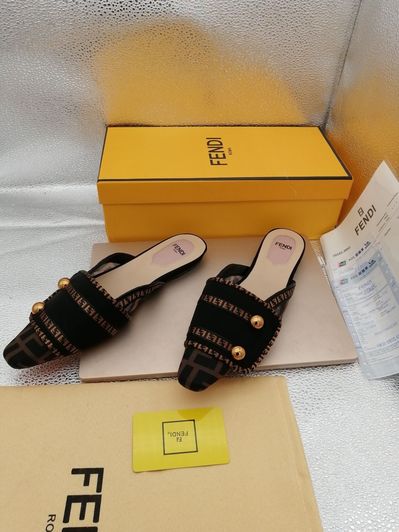 Fendi Slippers